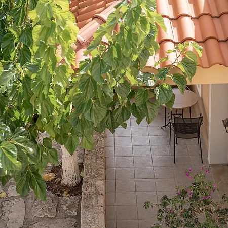 Earino Apartment Kato Asites Exterior photo
