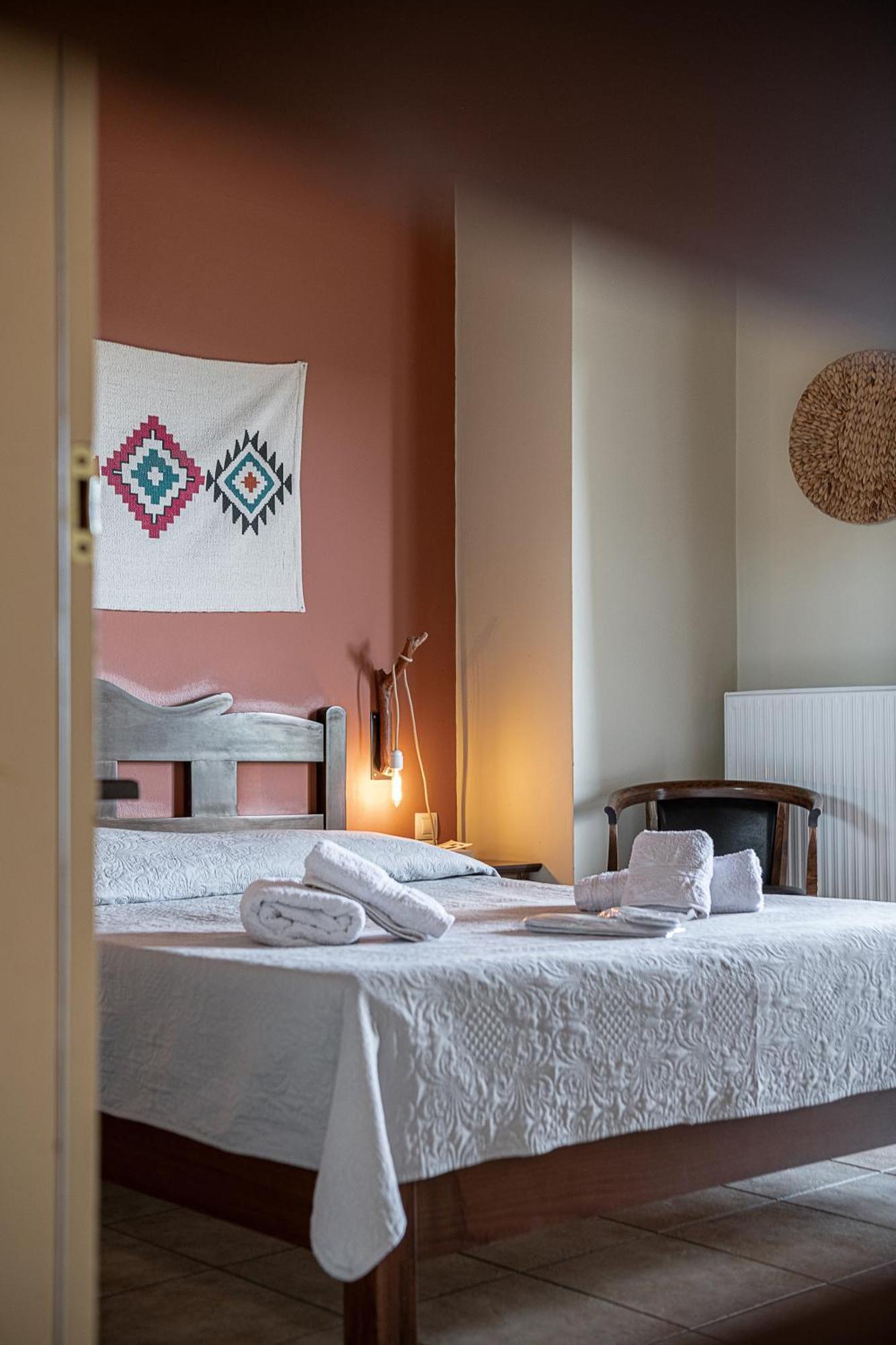 Apartment Earino Kato Asites